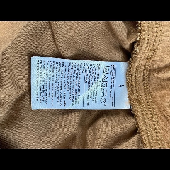 NWOT Maternity RollOver Waist Linen Shorts- large - Picture 5 of 5